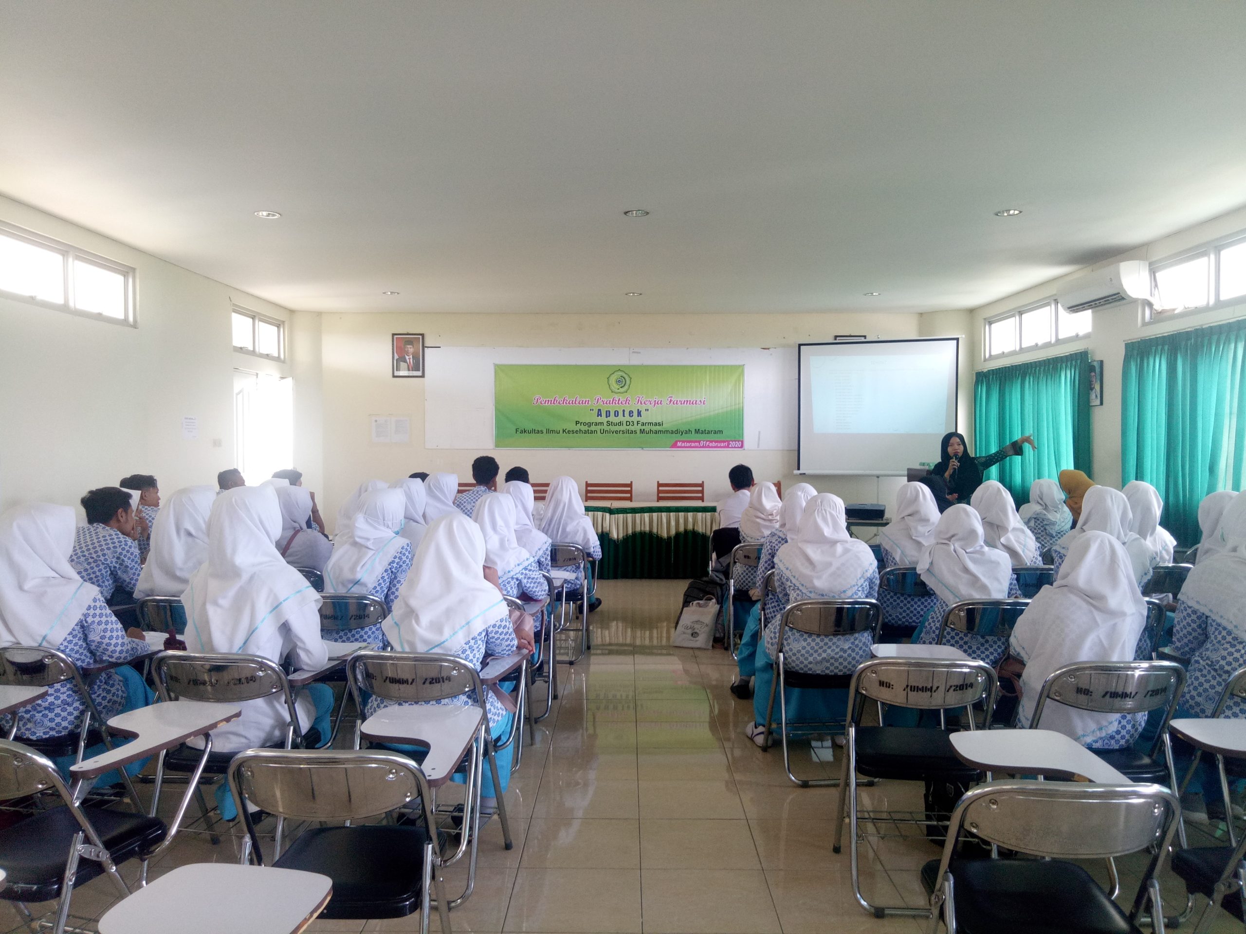 Pertemuan Pembimbing Lahan PKF Apotek TA 2019/2020