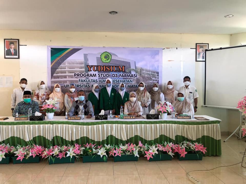 Yudisium Program Studi D3 Farmasi FIK UMMAT Periode Februari TA. 2020/2021