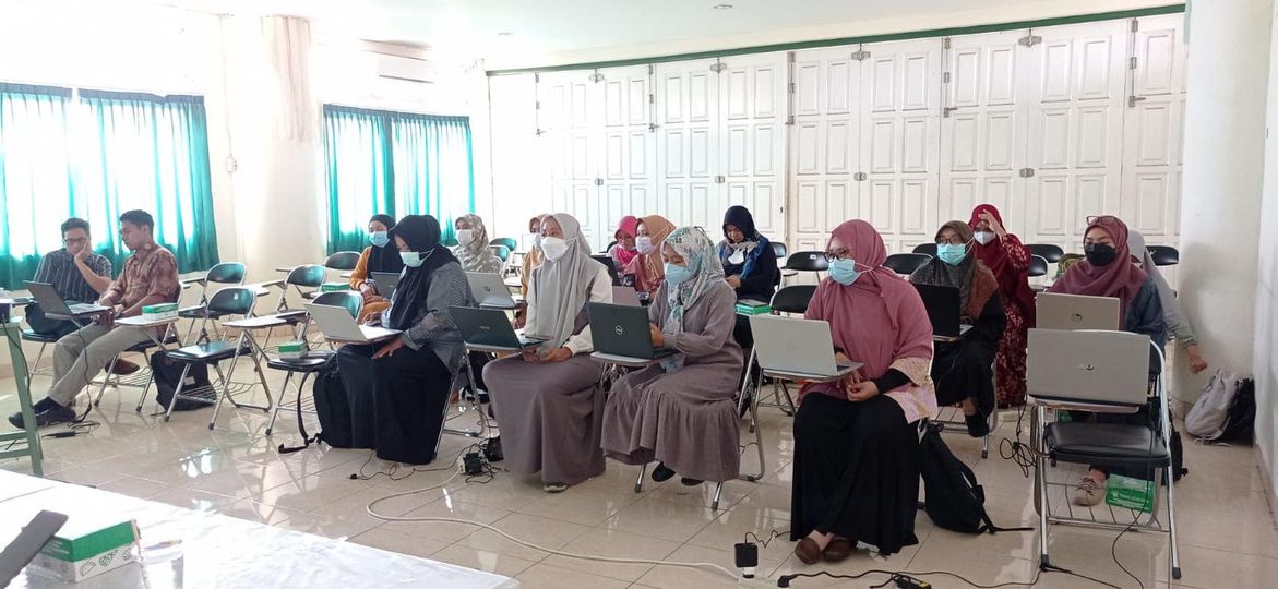 Pendampingan Pengimputan Nilai pada Siakad UMMAT oleh TIM BPAA UMMAT