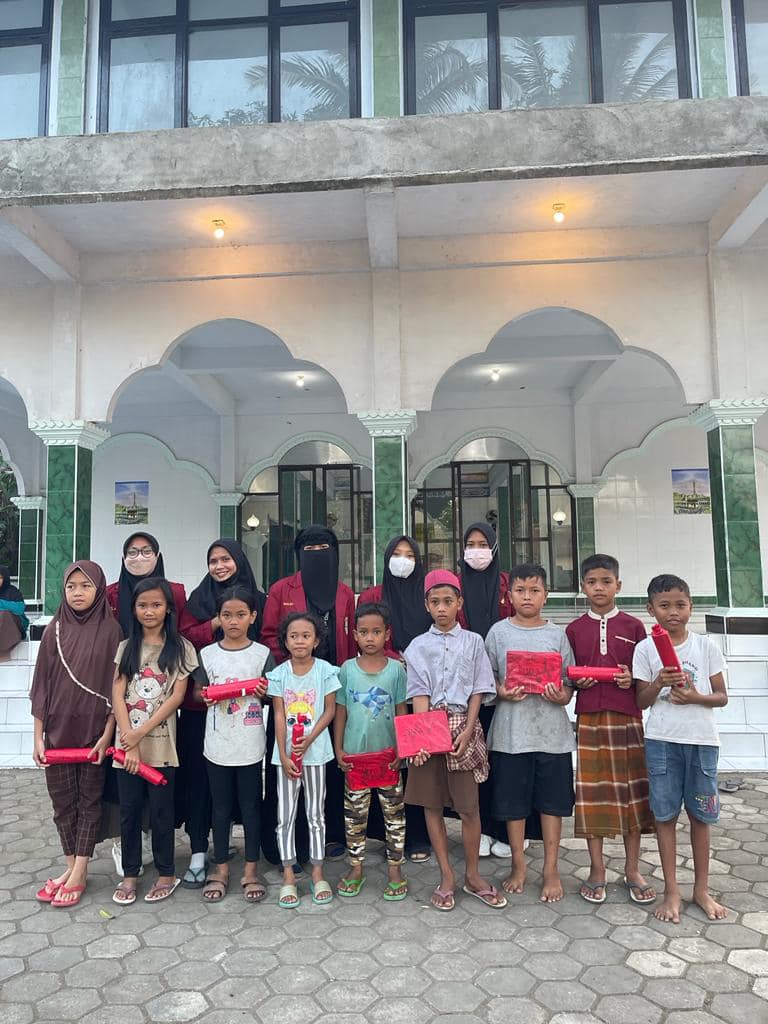 IMM Ibnu Sina FIK UMMAT Melakukan Pengabdian Masyarakat di Lombok Barat