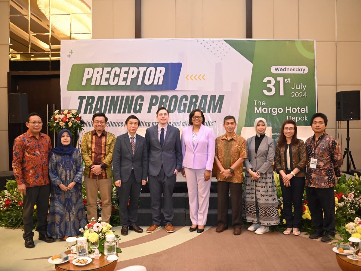 penguatan kemampuan Preseptor akademik dan pembimbing Praktek Kerja Profesi Apoteker (PKPA)